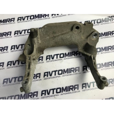 Кронштейн КПП Fiat Punto 3 2005-2018 55219008